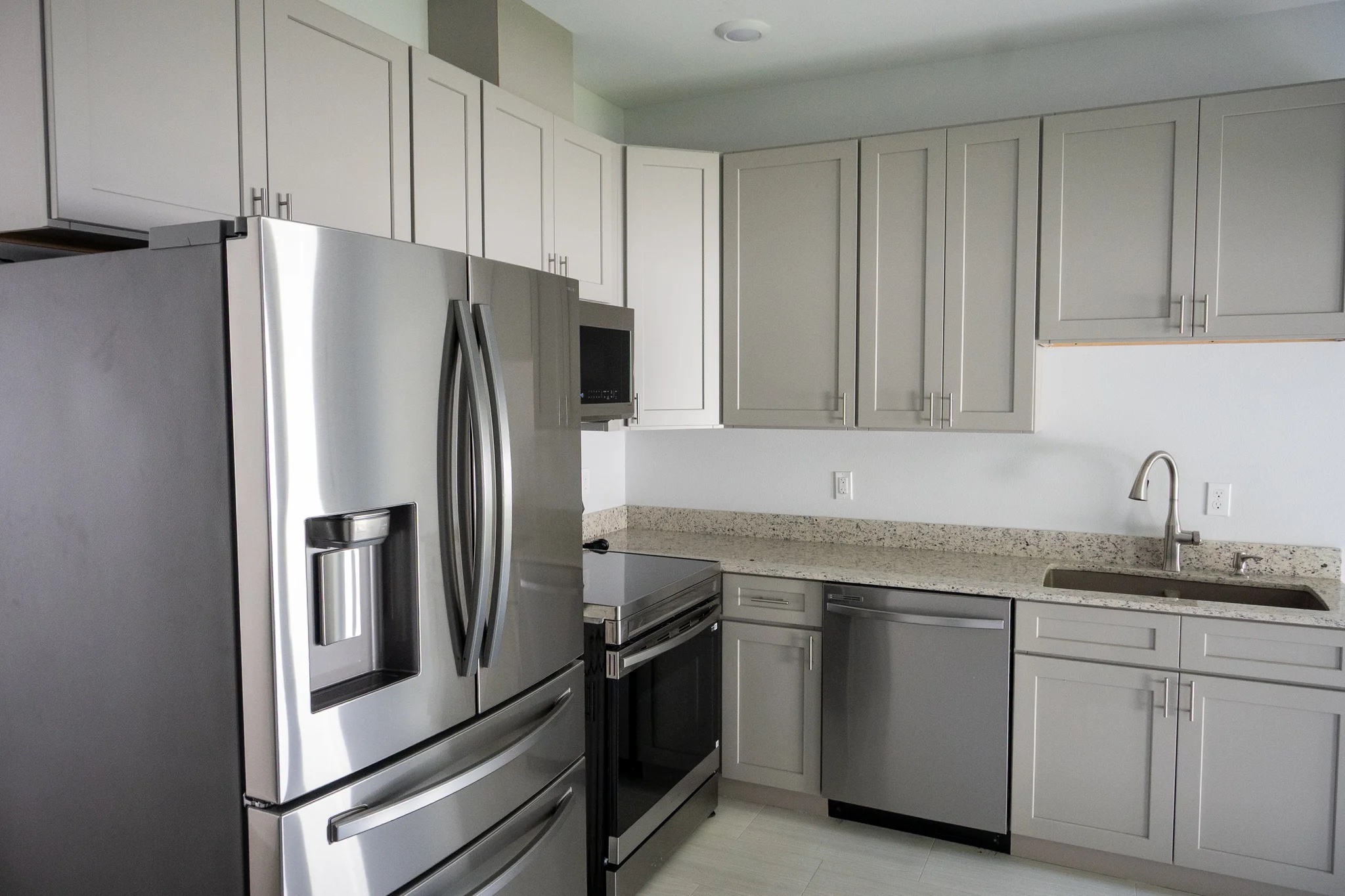 2111 Owens Street - 1